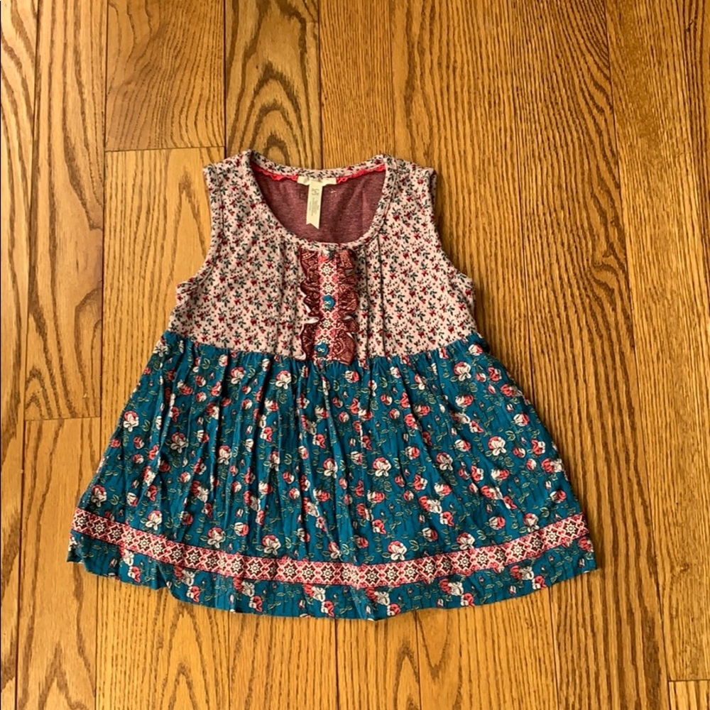 EUC Matilda Jane shirt size 6.